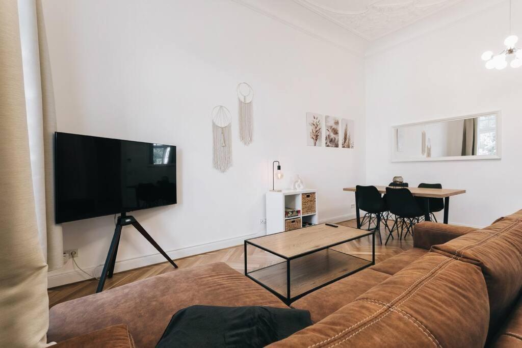 Tip! Design-Apartment In Toplage 75Qm In Szeneviertel Дрезден Экстерьер фото